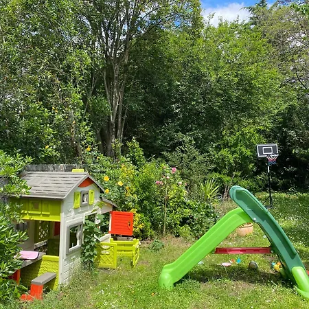 Guilhemery Les Annees 30 - Le Jardin Enchante Holiday home Toulouse